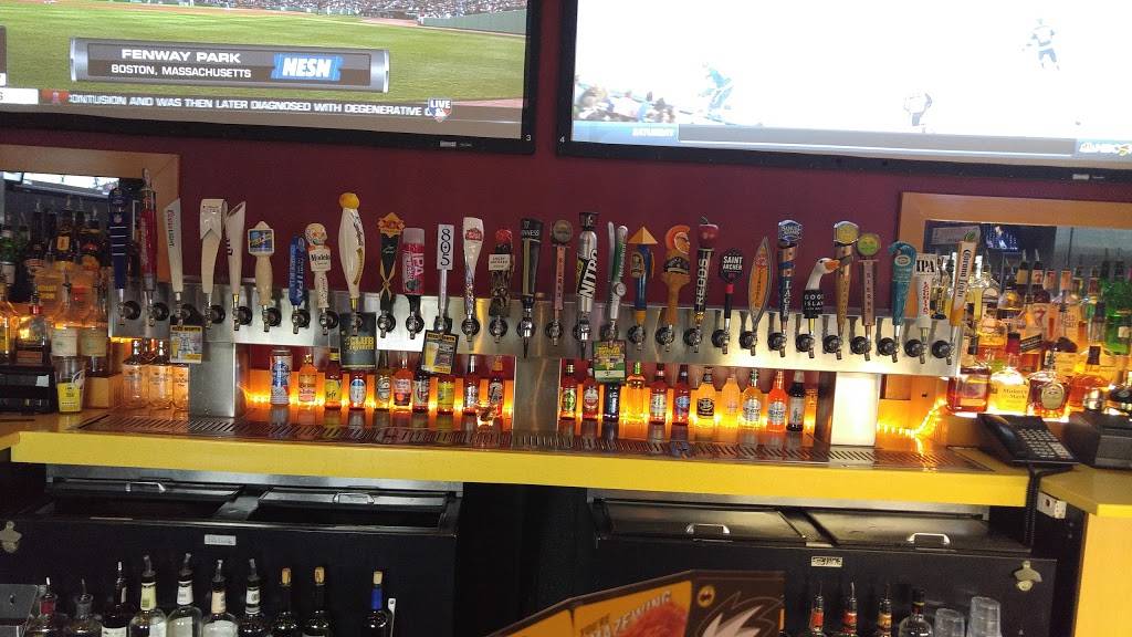 Buffalo Wild Wings | restaurant | 11255 E, 183rd St, Cerritos, CA 90703, USA | 5628659464 OR +1 562-865-9464