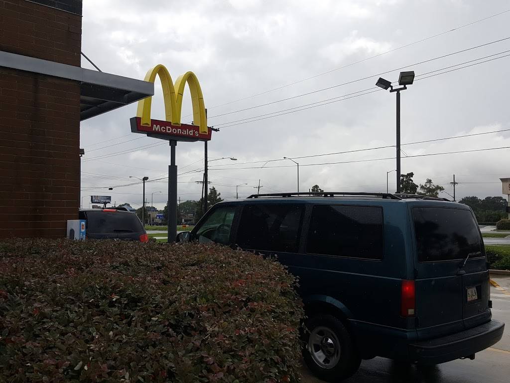 McDonalds | cafe | 5315 Veterans Memorial Blvd, Metairie, LA 70003, USA | 5048885174 OR +1 504-888-5174