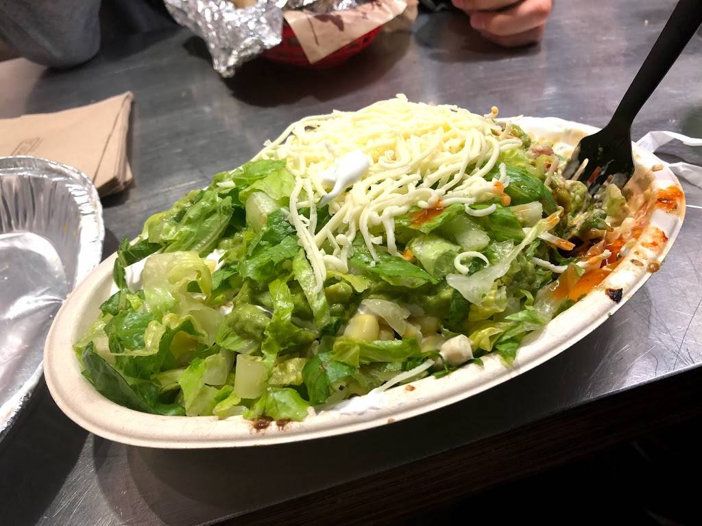 Chipotle Mexican Grill | restaurant | 8201 Calumet Ave, Munster, IN 46321, USA | 2198362426 OR +1 219-836-2426