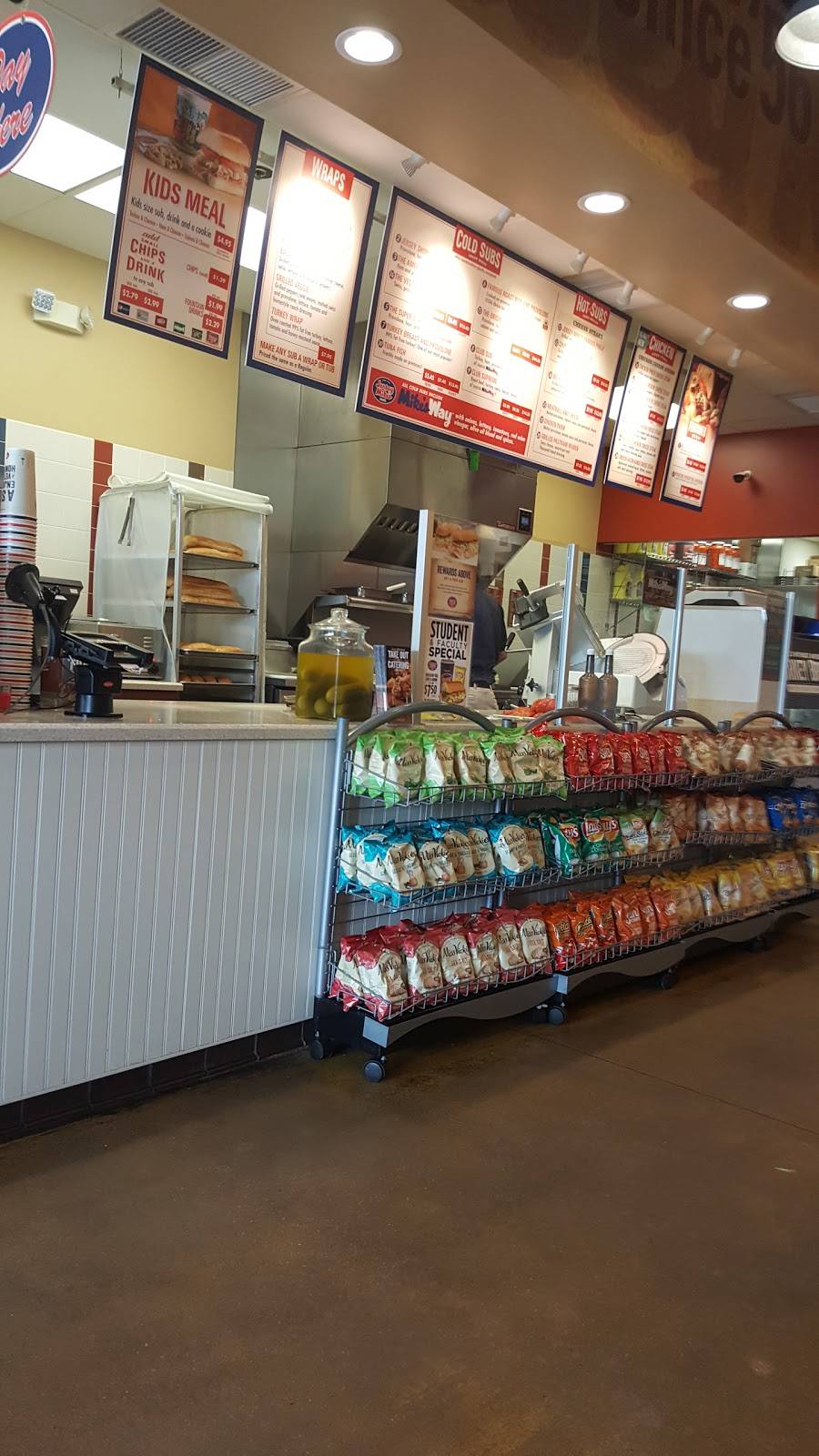 Jersey Mikes Subs | meal takeaway | 17273 Chesterfield Airport Rd, Chesterfield, MO 63005, USA | 6365363064 OR +1 636-536-3064