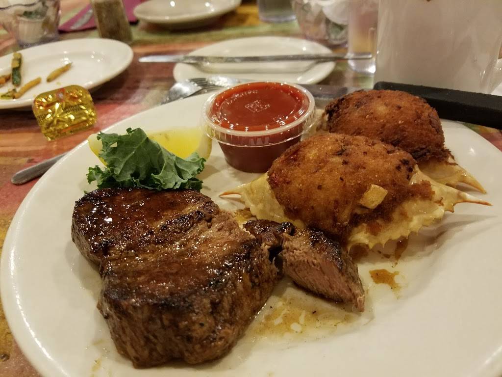 Ricardos Restaurant | restaurant | 2112 E Lake Rd, Erie, PA 16511, USA | 8144554947 OR +1 814-455-4947