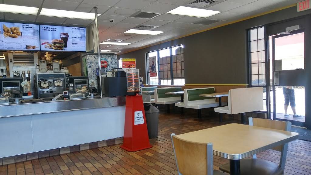 McDonalds | cafe | 10771 Gulf Blvd, Treasure Island, FL 33706, USA | 7273606110 OR +1 727-360-6110