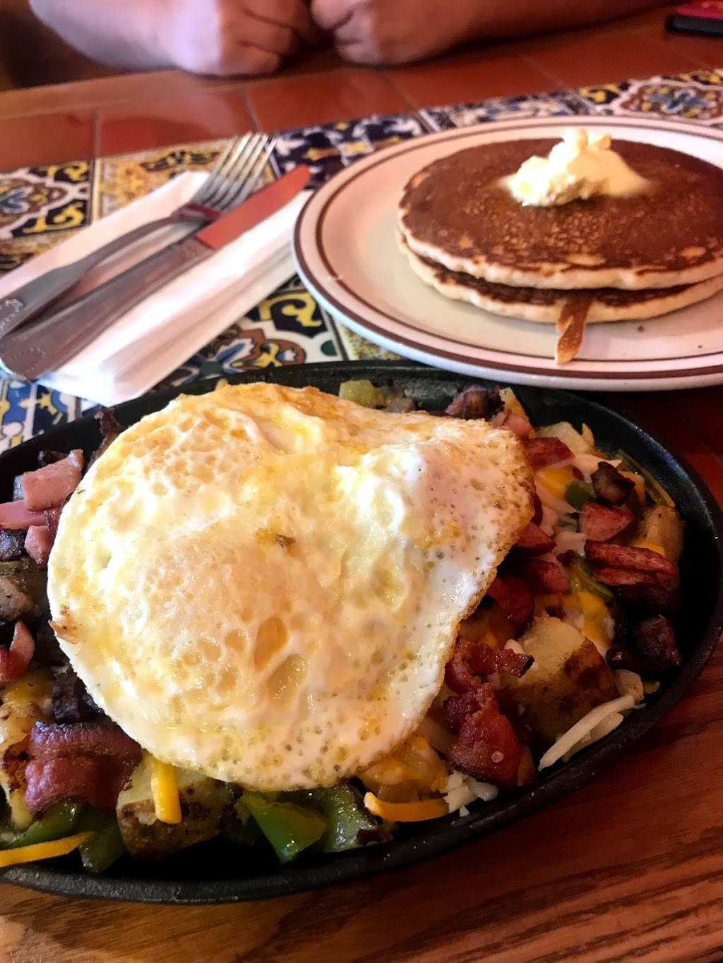 Señor Guacamole | restaurant | 1120 N Ben Maddox Way, Visalia, CA 93292, USA | 5597490373 OR +1 559-749-0373