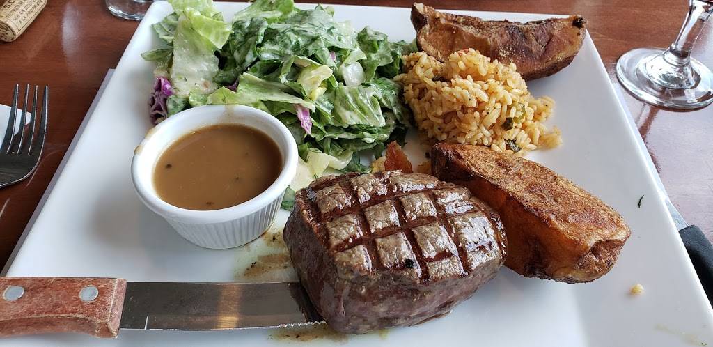 Casa Grecque | restaurant | 5910 Rue Martineau O, Saint-Hyacinthe, QC J2R 2H6, Canada | 4507963885 OR +1 450-796-3885