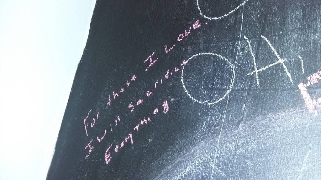 K J Bs | restaurant | 222 E State St, Jacksonville, IL 62650, USA | 2172452622 OR +1 217-245-2622