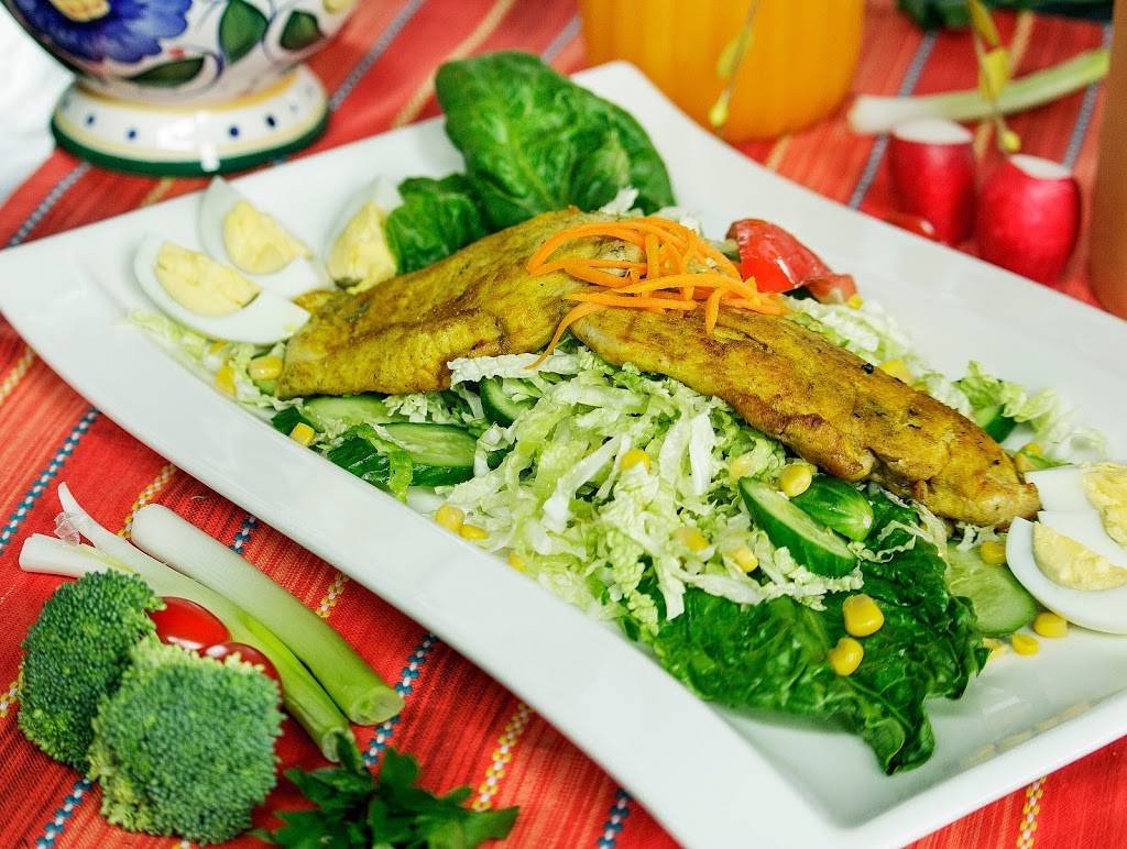 SAVTAs | restaurant | 16775 Yonge St #5, Newmarket, ON L3Y 8J4, Canada | 4164790256 OR +1 416-479-0256