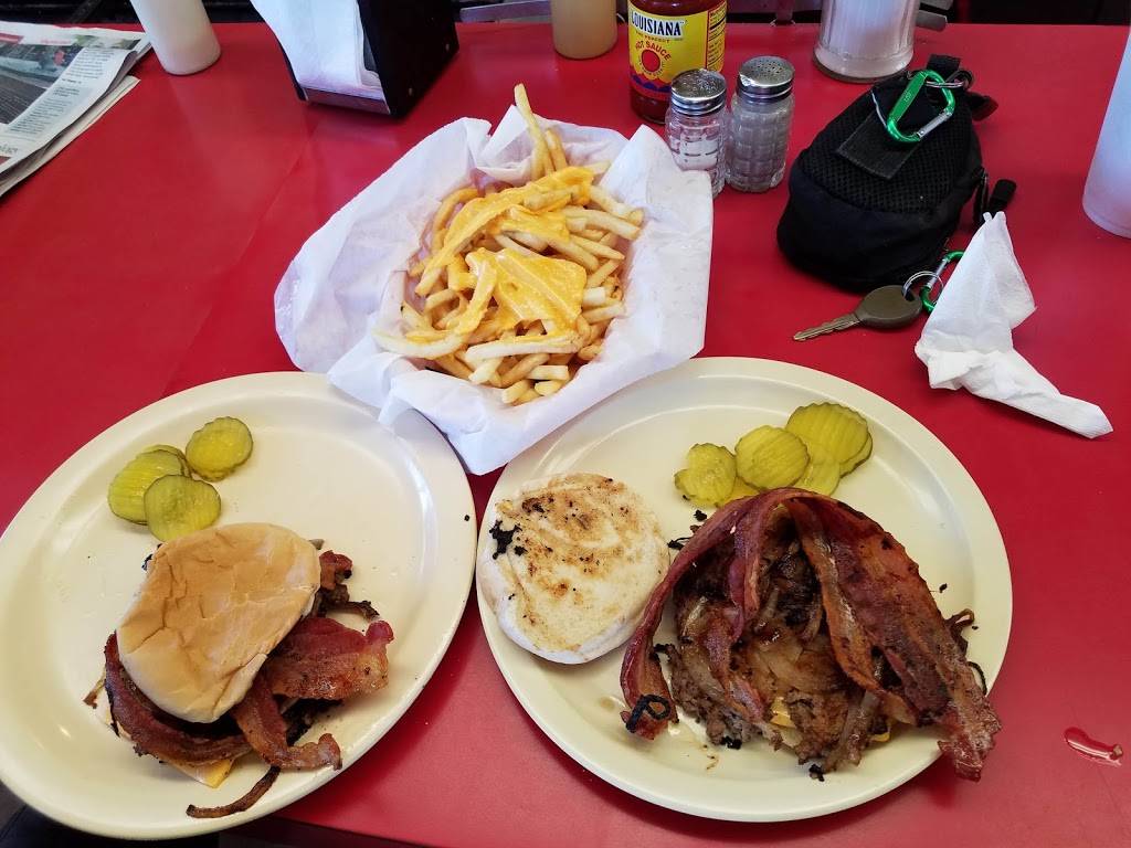 Roberts Grill | restaurant | 300 S Bickford Ave, El Reno, OK 73036, USA | 4052621262 OR +1 405-262-1262