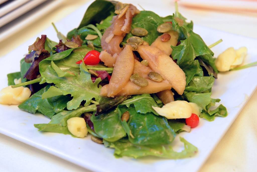 Champneys | restaurant | 81 Old Main St, Deerfield, MA 01342, USA | 4137723087 OR +1 413-772-3087