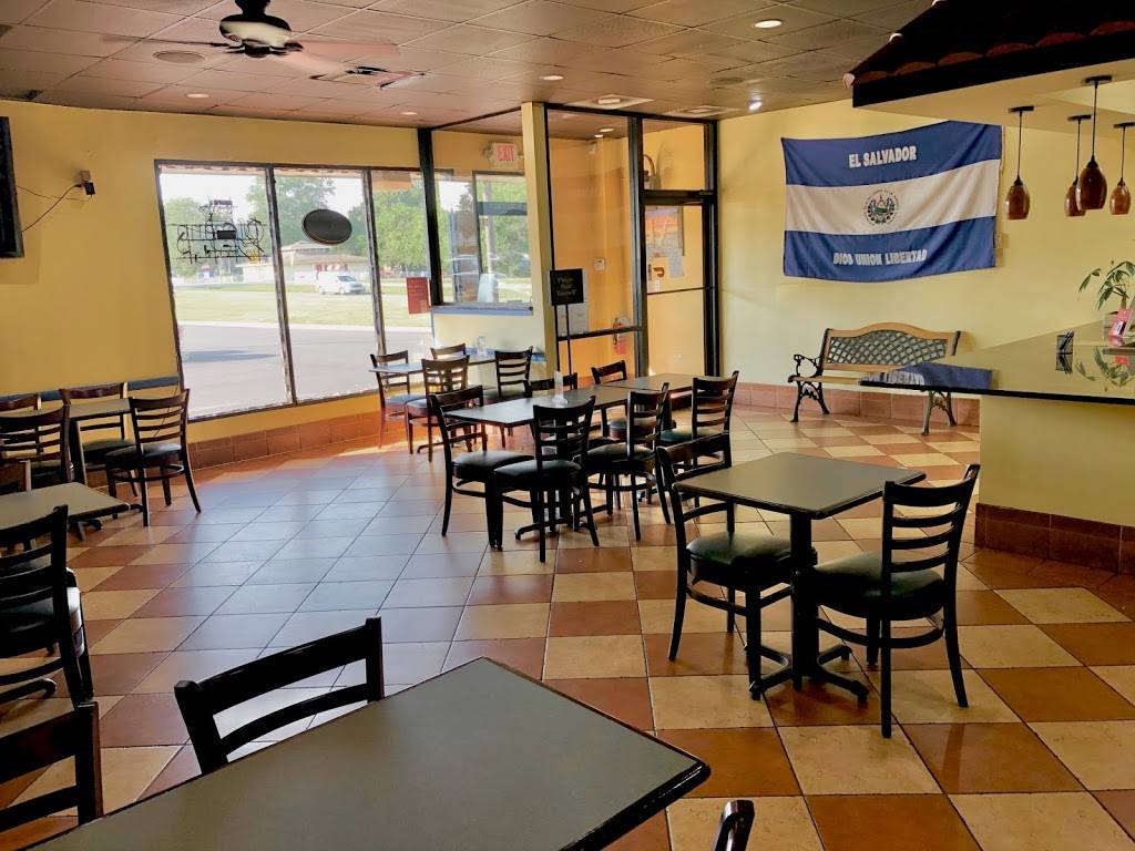 El Salvadoreño Restaurant | restaurant | 101 Kirkwood Square, Wilmington, DE 19808, USA | 3022304979 OR +1 302-230-4979