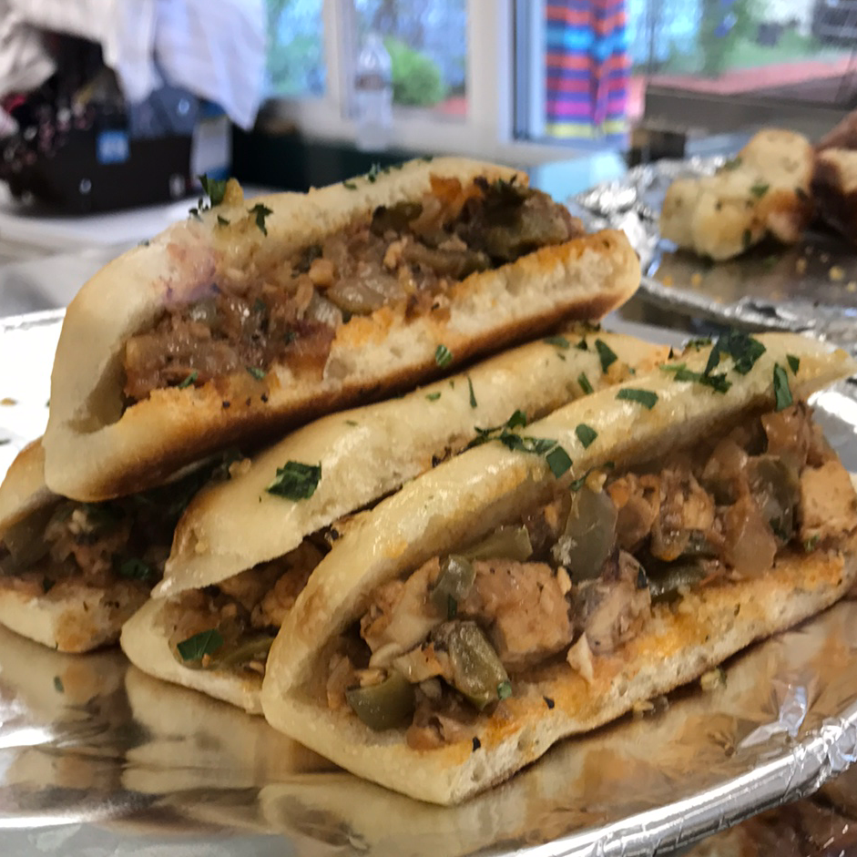 Bulls Head Pizza & Pasta | restaurant | 1315 N Main Ave, Scranton, PA 18508, USA | 5702074445 OR +1 570-207-4445