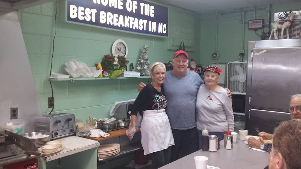 Grove Cafe | restaurant | 108 Clayton Rd, Durham, NC 27703, USA | 9195965340 OR +1 919-596-5340