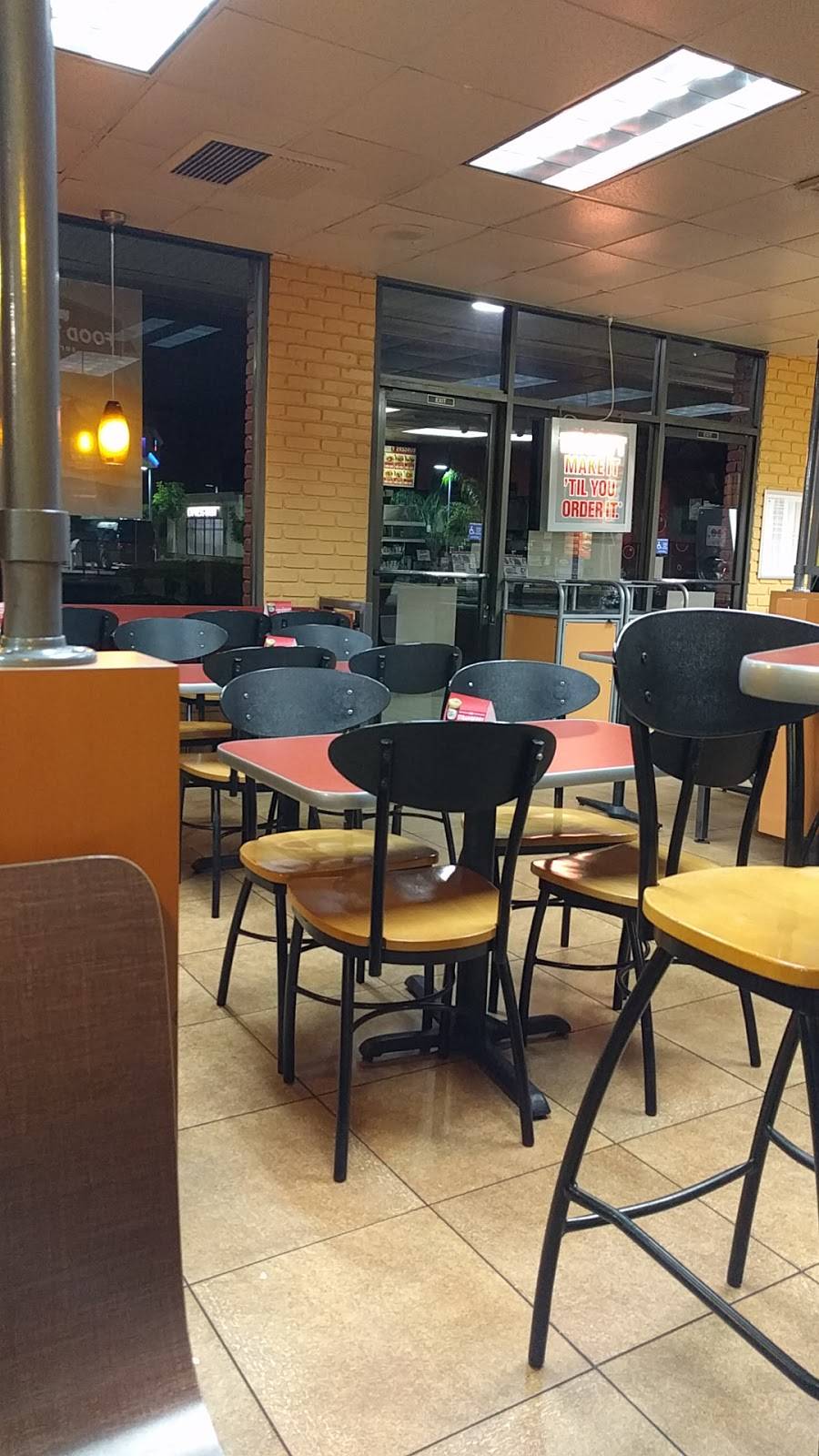 Jack in the Box | restaurant | 101 W Foothill Blvd, Pomona, CA 91767, USA | 9095960029 OR +1 909-596-0029