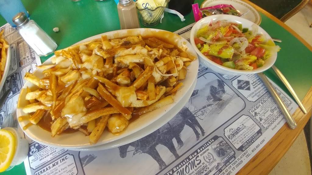 Claudette & Deans Place | restaurant | 1858 US-3, North Stratford, NH 03590, USA | 6039223299 OR +1 603-922-3299