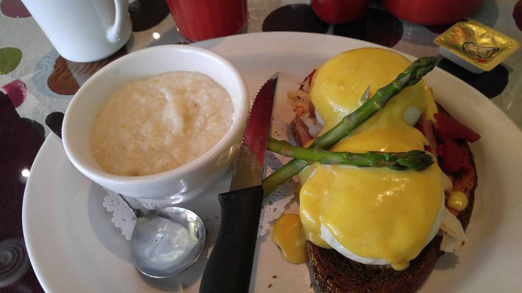 Cafe On Main | restaurant | 914 Main St, Pittsburgh, PA 15215, USA | 4127822248 OR +1 412-782-2248