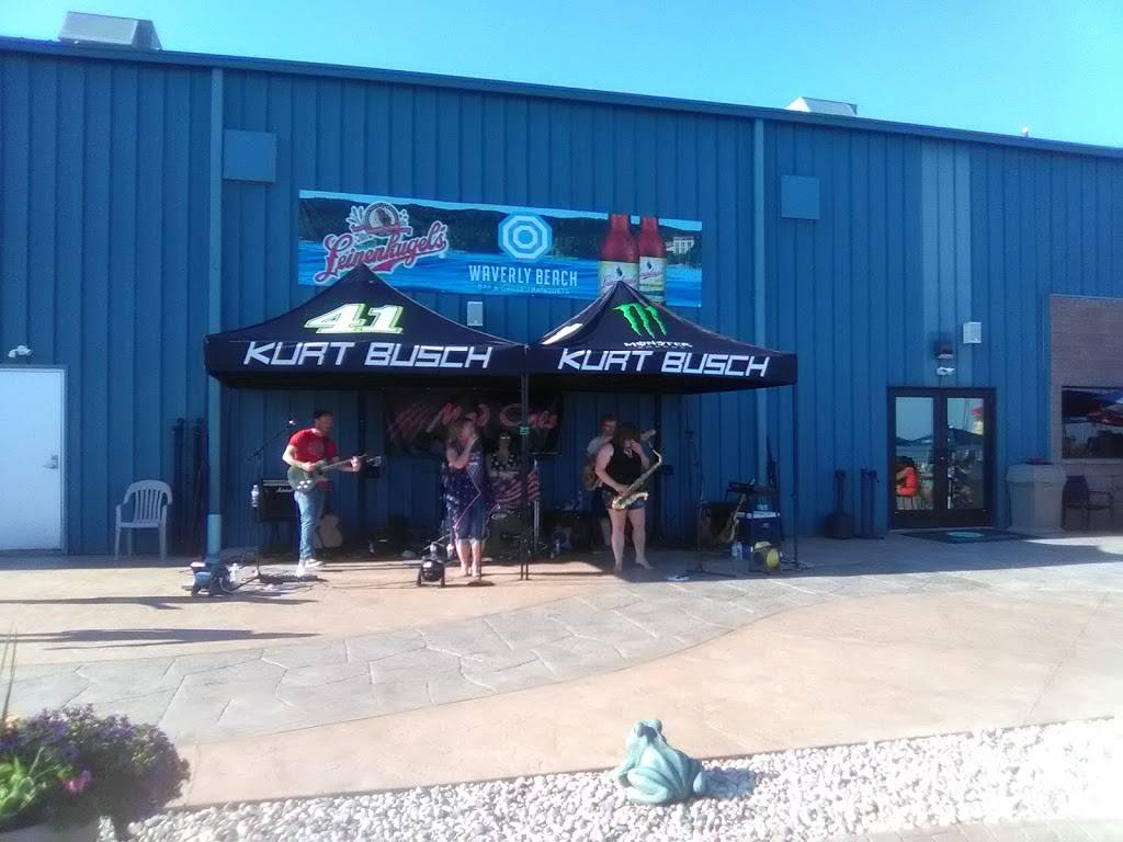 Waverly Beach | restaurant | N8770 Fire Lane 1, Menasha, WI 54952, USA | 9207339721 OR +1 920-733-9721