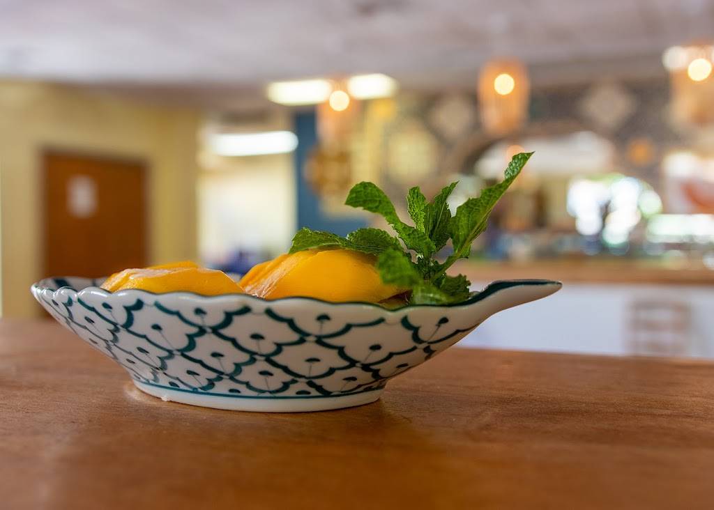 A-Hann Thai | restaurant | 2222 SW Washburn Ave, Topeka, KS 66604, USA | 7854358555 OR +1 785-435-8555