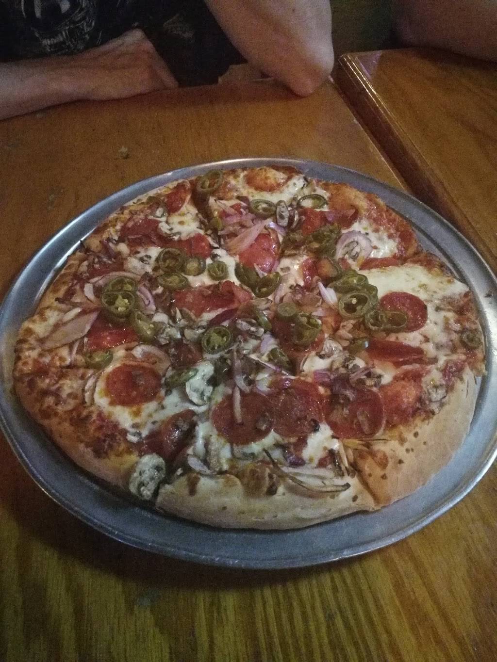 McNallys | restaurant | 7 N 6th St, Columbia, MO 65201, USA | 5734411284 OR +1 573-441-1284