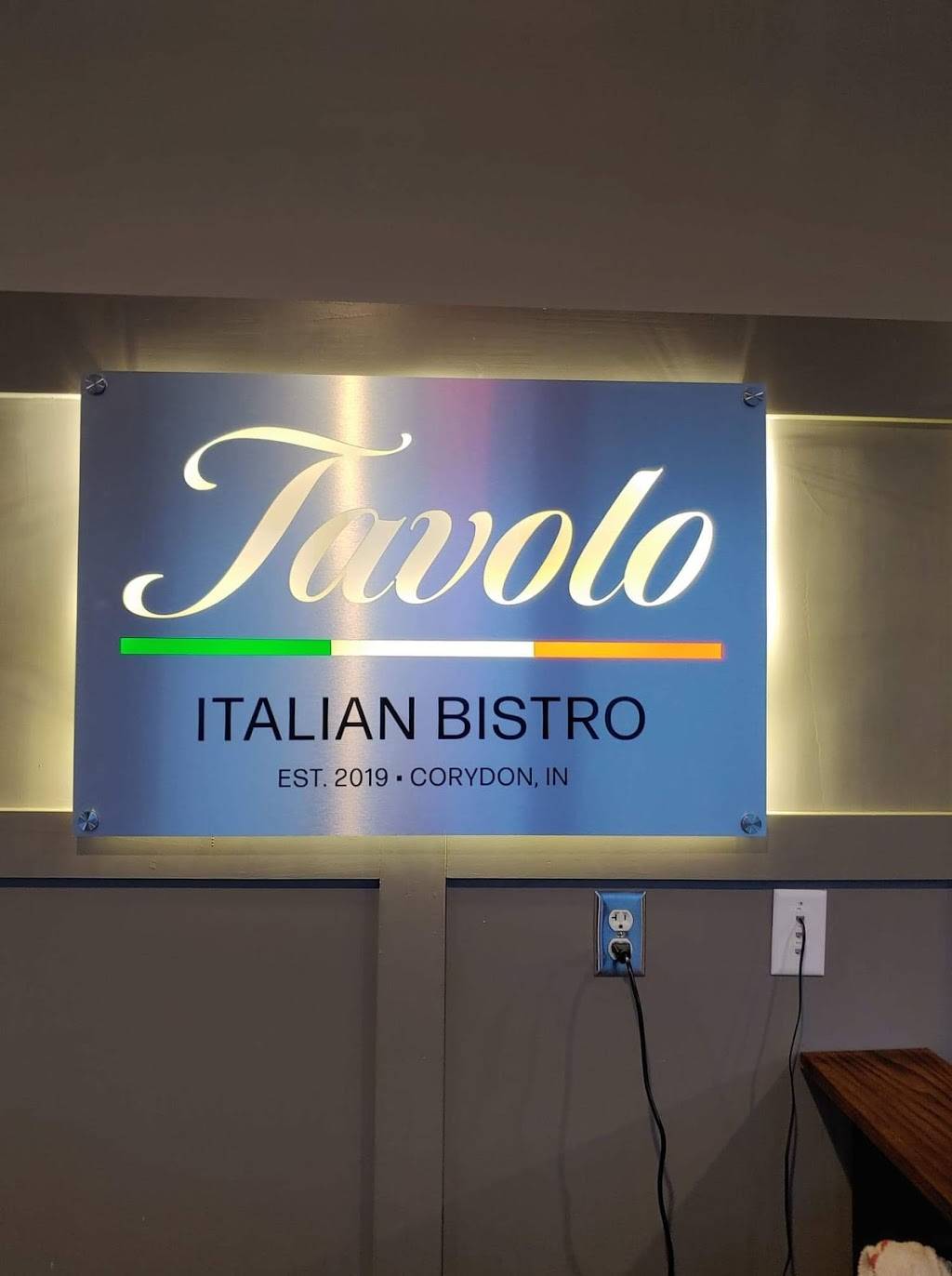 Tavolo Italian Bistro | restaurant | 204 E Chestnut St, Corydon, IN 47112, USA | 8122255148 OR +1 812-225-5148