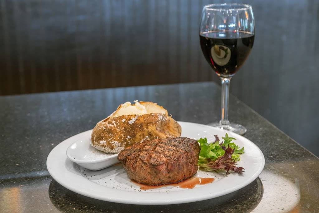 Malibu Beach Grill | restaurant | 5543 S Williamson Blvd #900, Port Orange, FL 32128, USA | 3864922968 OR +1 386-492-2968