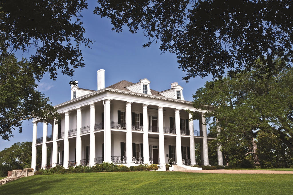 Dunleith Historic Inn | restaurant | 84 Homochitto St, Natchez, MS 39120, USA | 6018976300 OR +1 601-897-6300