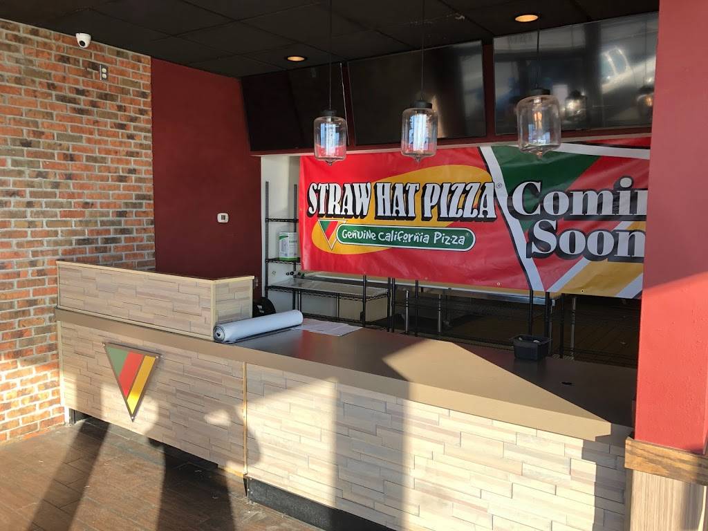 Straw Hat Pizza | restaurant | Fremont Blvd, Seaside, CA 93955, USA | 8313940300 OR +1 831-394-0300
