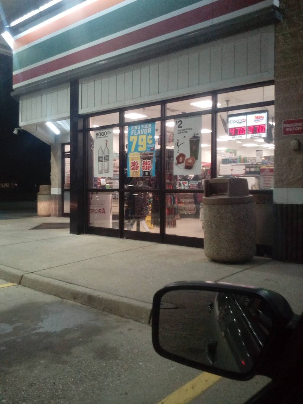 7-Eleven | bakery | 900 Aberdeen Rd, Hampton, VA 23666, USA | 7578387696 OR +1 757-838-7696