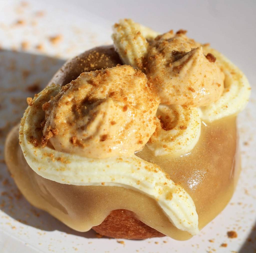 Doughnut Snob | restaurant | 3001 W 5th St, Fort Worth, TX 76107, USA | 6824787373 OR +1 682-478-7373