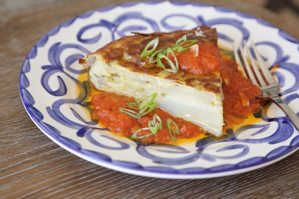 The Club Car | restaurant | 1 Main St, Nantucket, MA 02554, USA | 5082281101 OR +1 508-228-1101