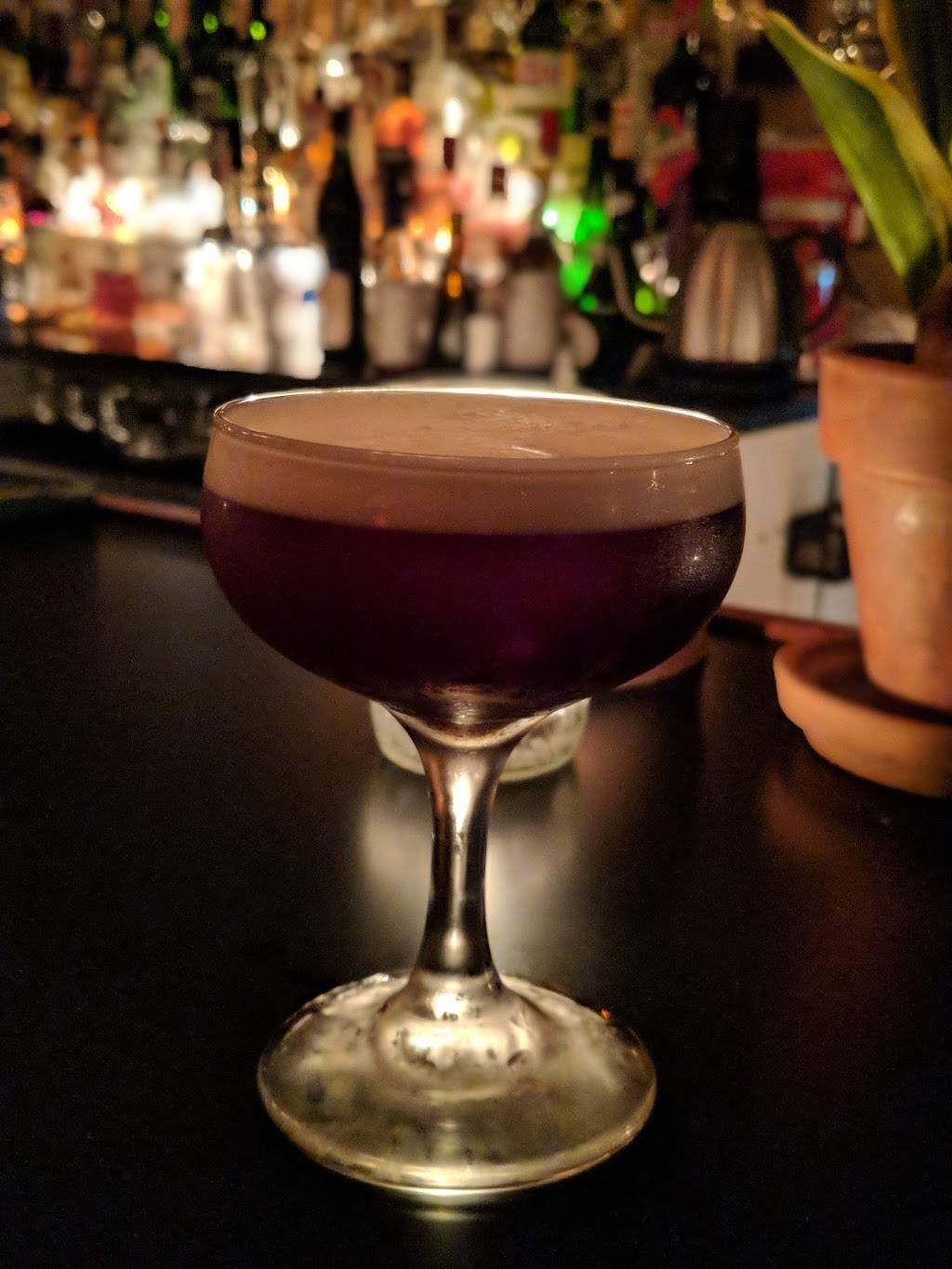 Bar 327 Braun Court | restaurant | 327 Braun Ct, Ann Arbor, MI 48104, USA | 7342193768 OR +1 734-219-3768