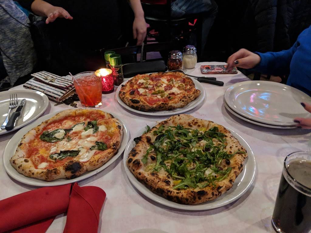 Sonny Reds | restaurant | 1841 Abbott Rd #3230, Buffalo, NY 14218, USA | 7163220664 OR +1 716-322-0664