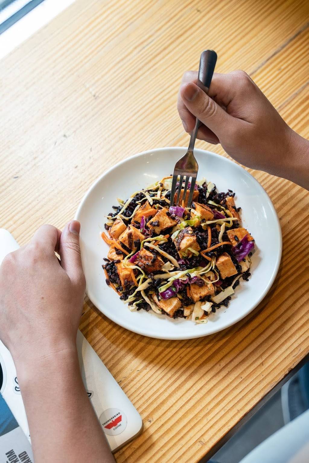 Snap Kitchen | restaurant | 1901 Chestnut St, Philadelphia, PA 19103, USA | 2158450002 OR +1 215-845-0002