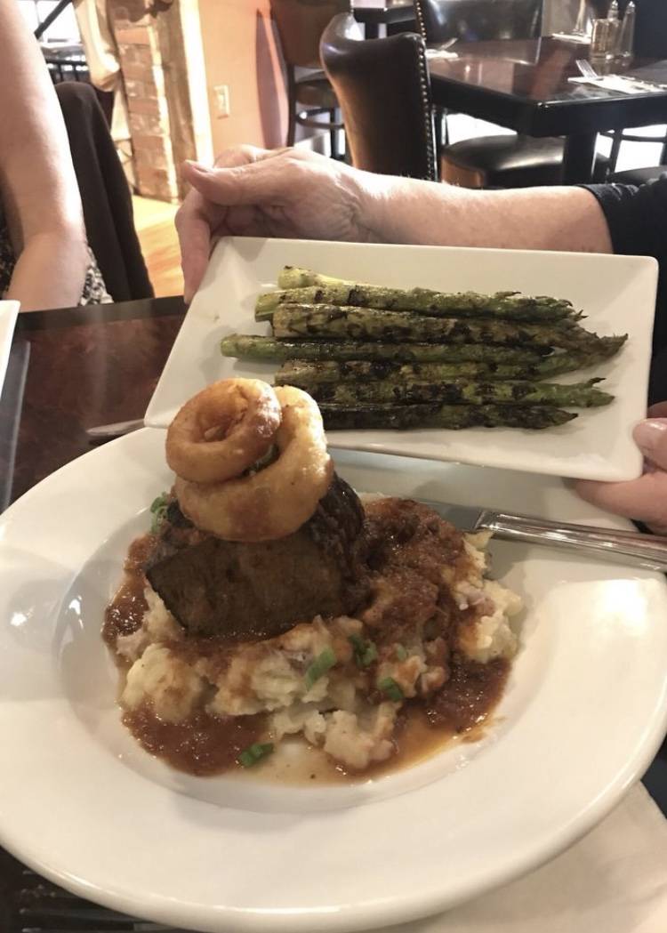 Main Street Pint & Plate | restaurant | 182 Main St, Bristol, CT 06010, USA | 8605835150 OR +1 860-583-5150