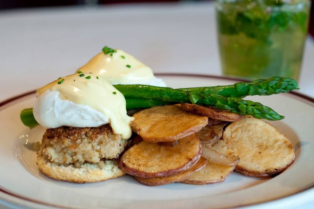 Carlyle | restaurant | 4000 Campbell Ave, Arlington, VA 22206, USA | 7039310777 OR +1 703-931-0777