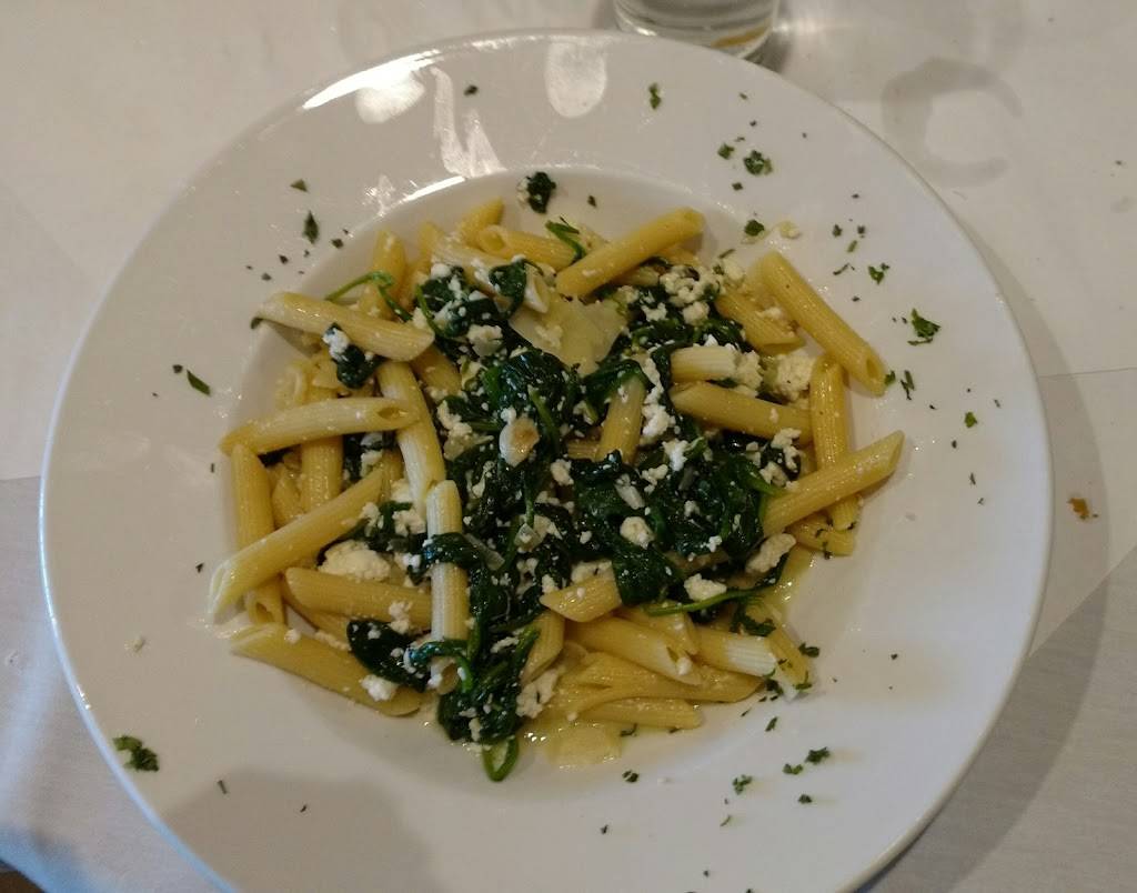 RoccoVinos Italian Restaurant | restaurant | 1085 E Nerge Rd, Elk Grove Village, IL 60007, USA | 8475242411 OR +1 847-524-2411