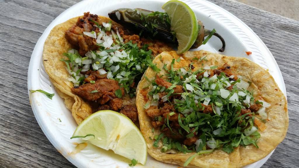 Primos Tacos | restaurant | 7641 Dix St, Detroit, MI 48209, USA | 3137291047 OR +1 313-729-1047