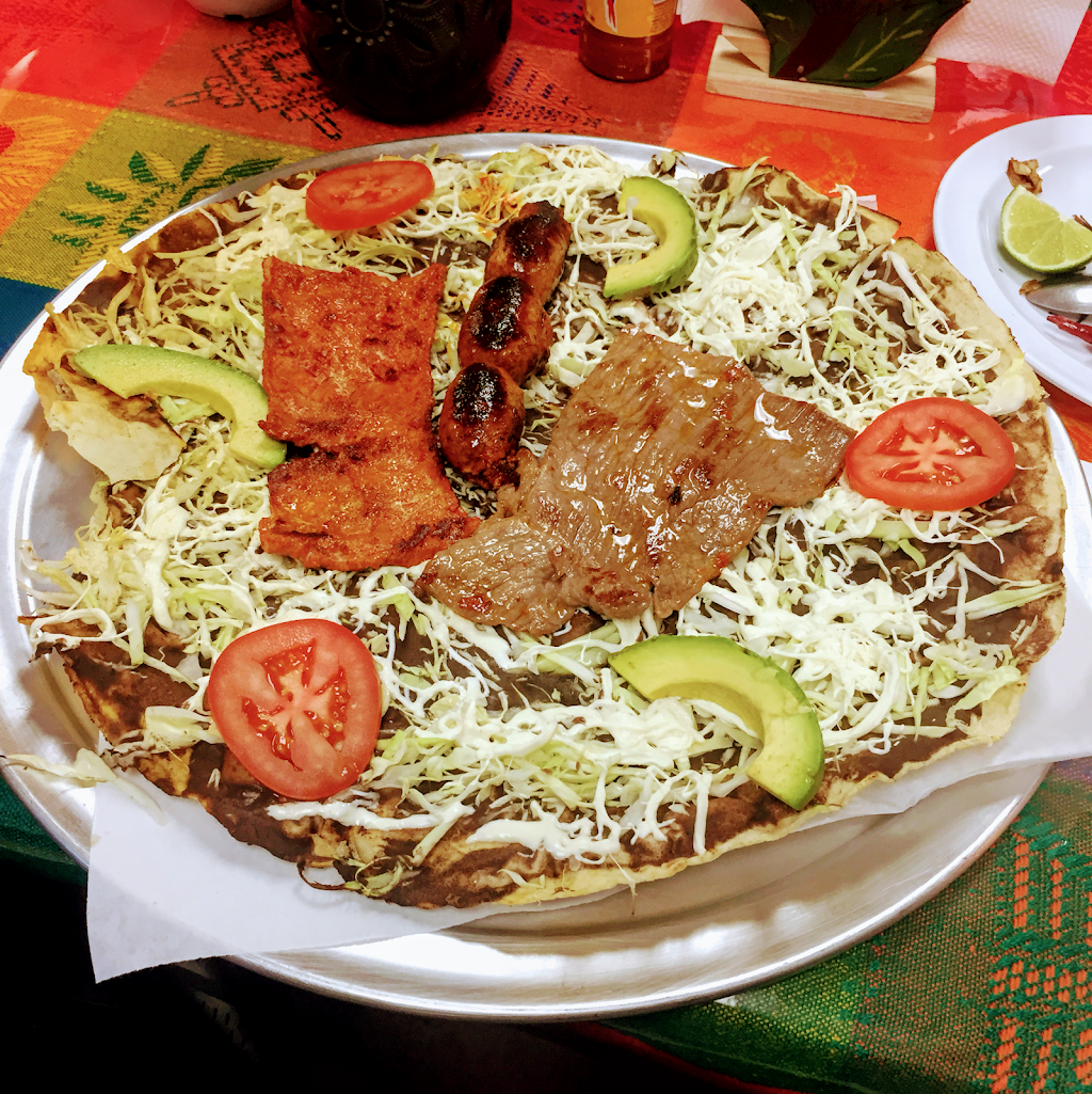 Flor De Oaxaca | restaurant | 210 W 1st St #111, Santa Ana, CA 92701, USA | 7145414414 OR +1 714-541-4414