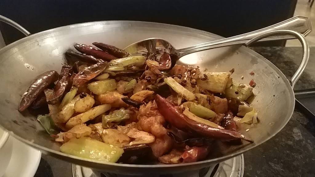 Wangs II Chinese Restaurant | restaurant | 7601 Waters Ave A, Savannah, GA 31406, USA | 9123550321 OR +1 912-355-0321