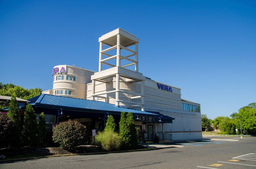Vera Bar & Grill | night club | 2310 Marlton Pike W, Cherry Hill, NJ 08002, USA | 8564861001 OR +1 856-486-1001