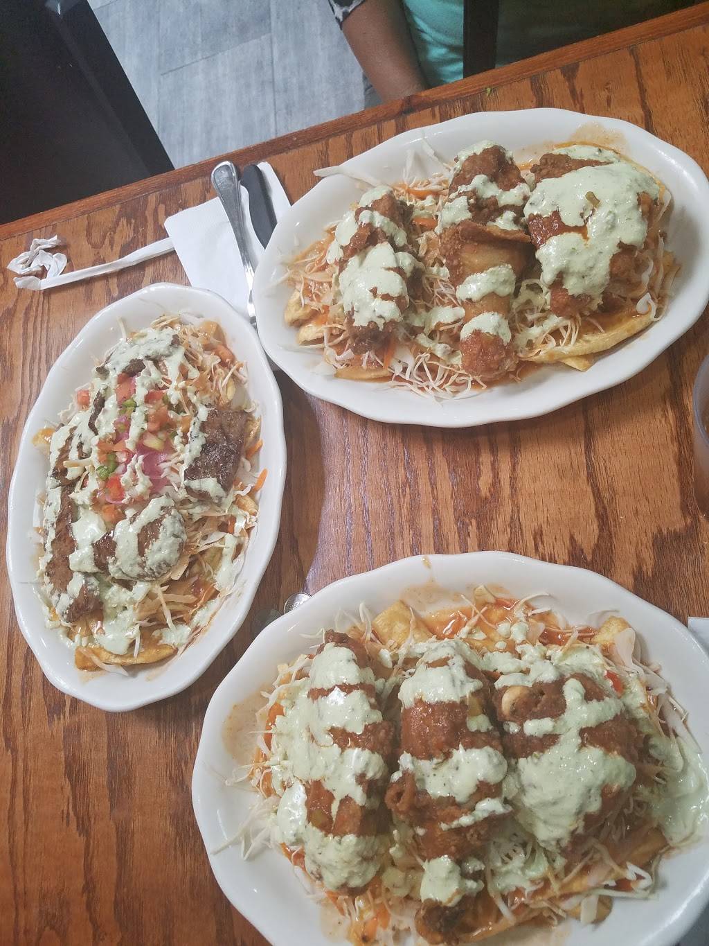 Sazon Centroamericano | restaurant | 209 Nepperhan Ave, Yonkers, NY 10701, USA | 9142077757 OR +1 914-207-7757