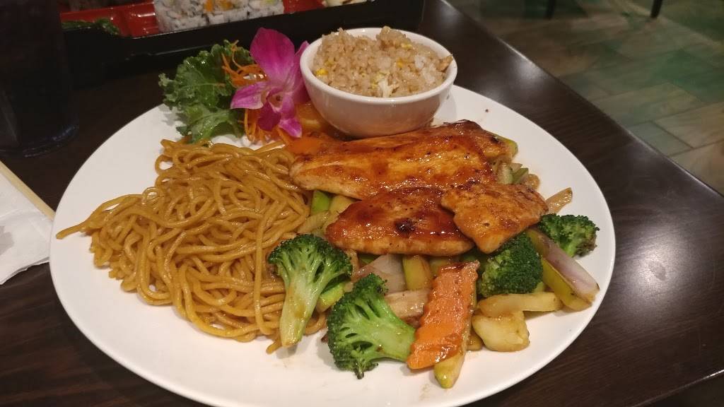 Fancy Q Japanese And Thai Restaurant | restaurant | 2525 US-92, Daytona Beach, FL 32114, USA | 3869449405 OR +1 386-944-9405