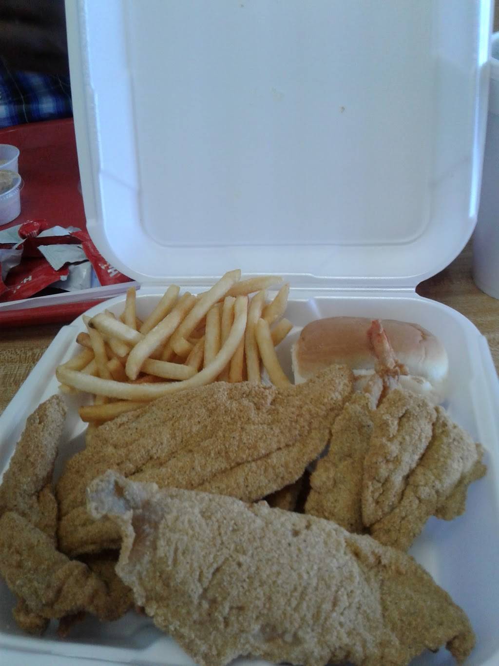 Johns Seafood | restaurant | 3704 Jewella Ave, Shreveport, LA 71109, USA | 3186354646 OR +1 318-635-4646