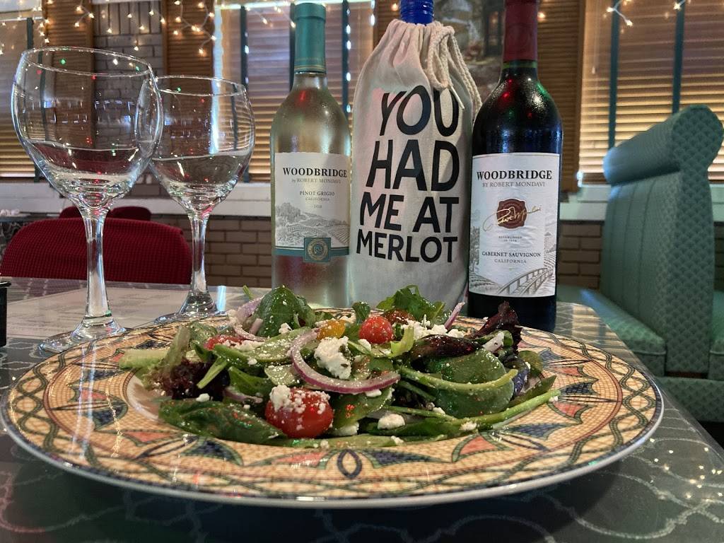 Romas | restaurant | 3316 Ladnier Rd, Gautier, MS 39553, USA | 2284715032 OR +1 228-471-5032