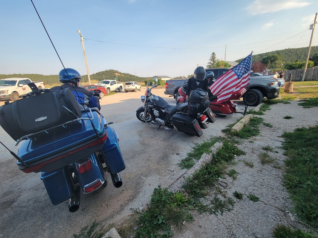 The Hitchrail Bar & Restaurant | restaurant | 421 Northern St, Pringle, SD 57773, USA | 6056732697 OR +1 605-673-2697