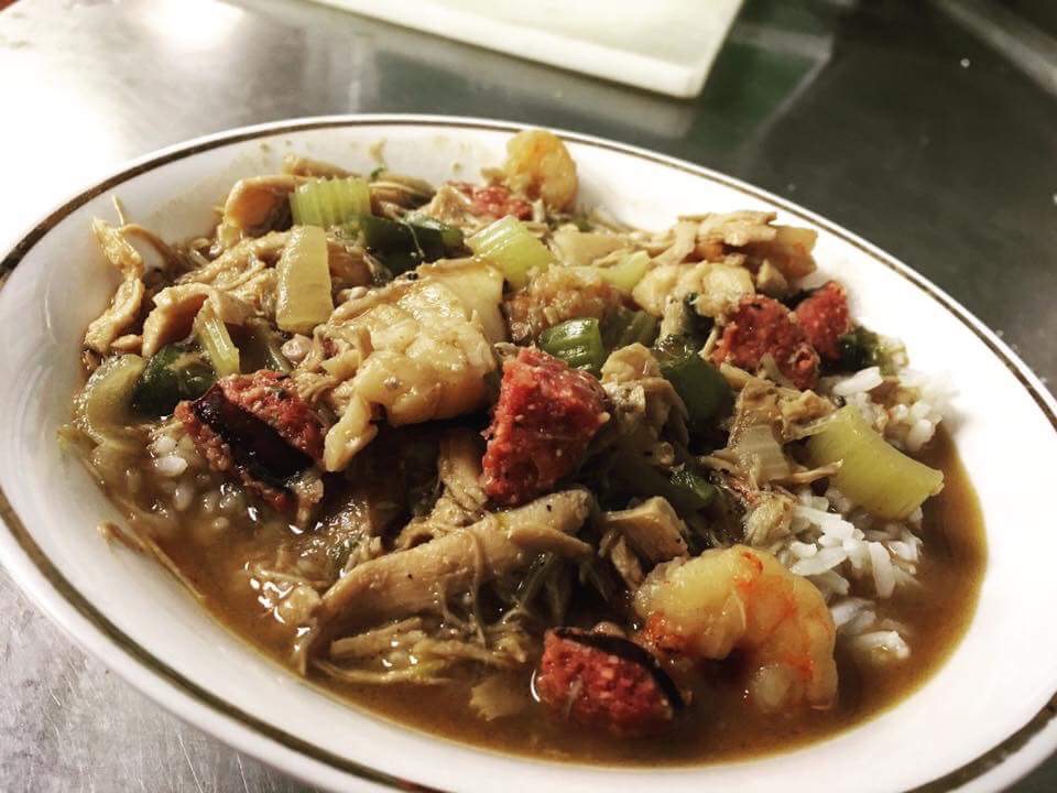 Sams Southern Eatery - Ada | restaurant | 620 S Mississippi Ave, Ada, OK 74820, USA | 5804537033 OR +1 580-453-7033