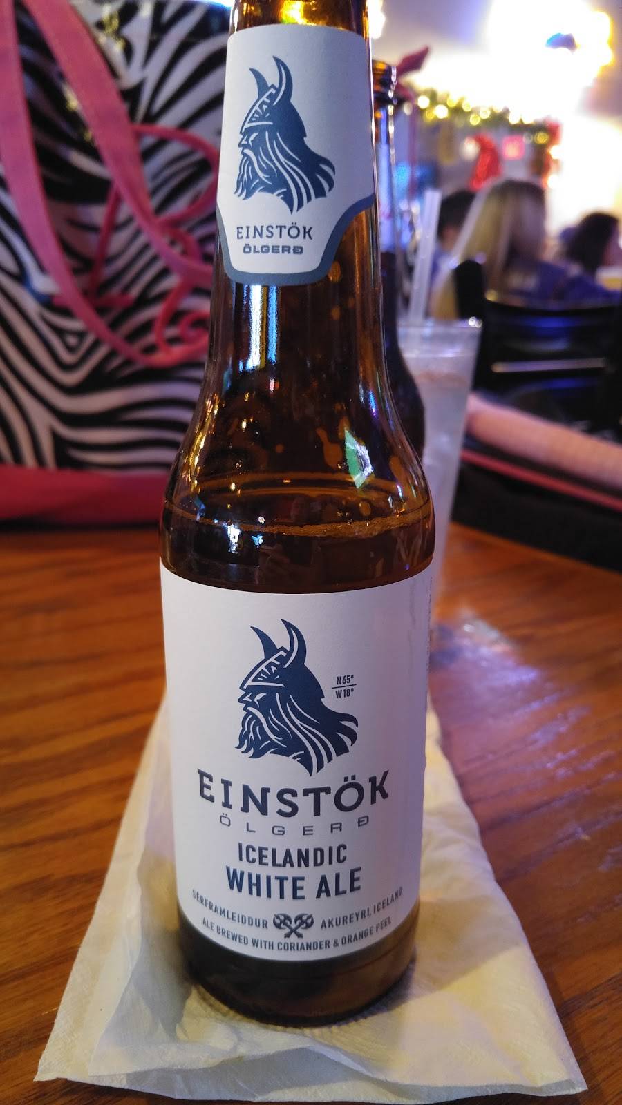 TNT Sports Page | restaurant | 14902 Preston Rd #716, Dallas, TX 75254, USA | 9726611130 OR +1 972-661-1130