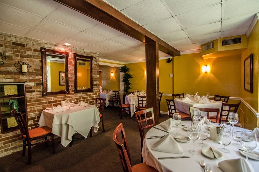 The Tides | restaurant | 3103 Cardinal Dr, Vero Beach, FL 32963, USA | 7722343966 OR +1 772-234-3966