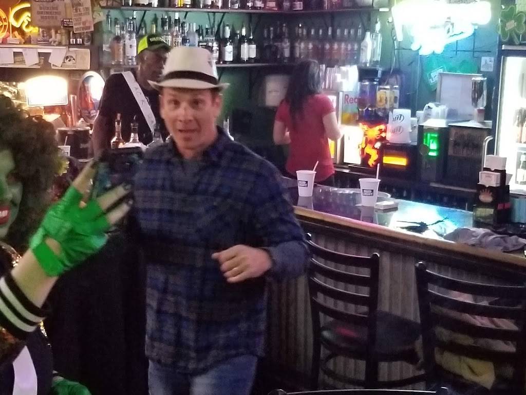 Luckys | restaurant | 1140 Bagnell Dam Blvd, Lake Ozark, MO 65049, USA | 5739646550 OR +1 573-964-6550