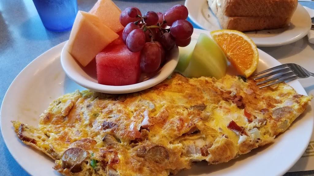 Bob & Annes Restaurant | restaurant | 1739 N Sheridan Rd, Waukegan, IL 60085, USA | 8476628770 OR +1 847-662-8770