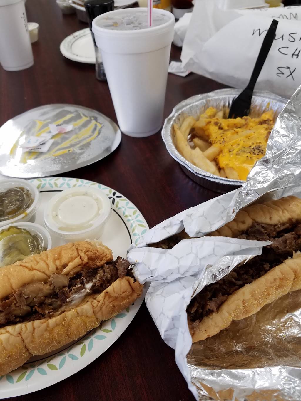 The Real Deal | restaurant | 2919 Boiling Springs Rd, Boiling Springs, SC 29316, USA | 8647641122 OR +1 864-764-1122