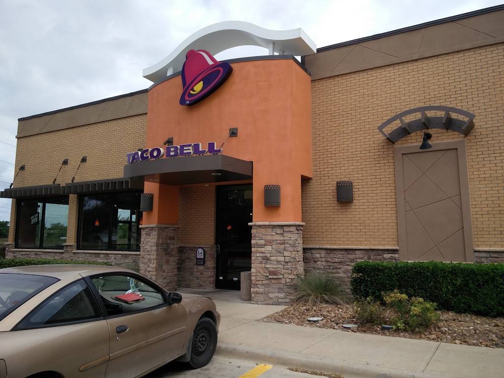 Taco Bell | meal takeaway | 3178 Lavon Dr, Garland, TX 75040, USA | 9724148410 OR +1 972-414-8410